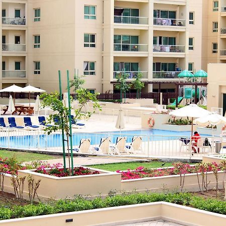 New Arabian Al Dhafra 2 The Greens 1 Br Dubai Buitenkant foto