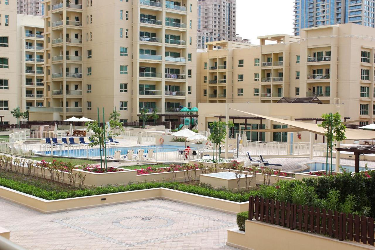 New Arabian Al Dhafra 2 The Greens 1 Br Dubai Buitenkant foto